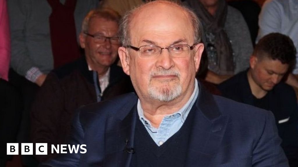 لا يزال "حس الدعابة الاستفزازي" الذي يتمتع به سلمان رشدي ، كما يقول ابنه