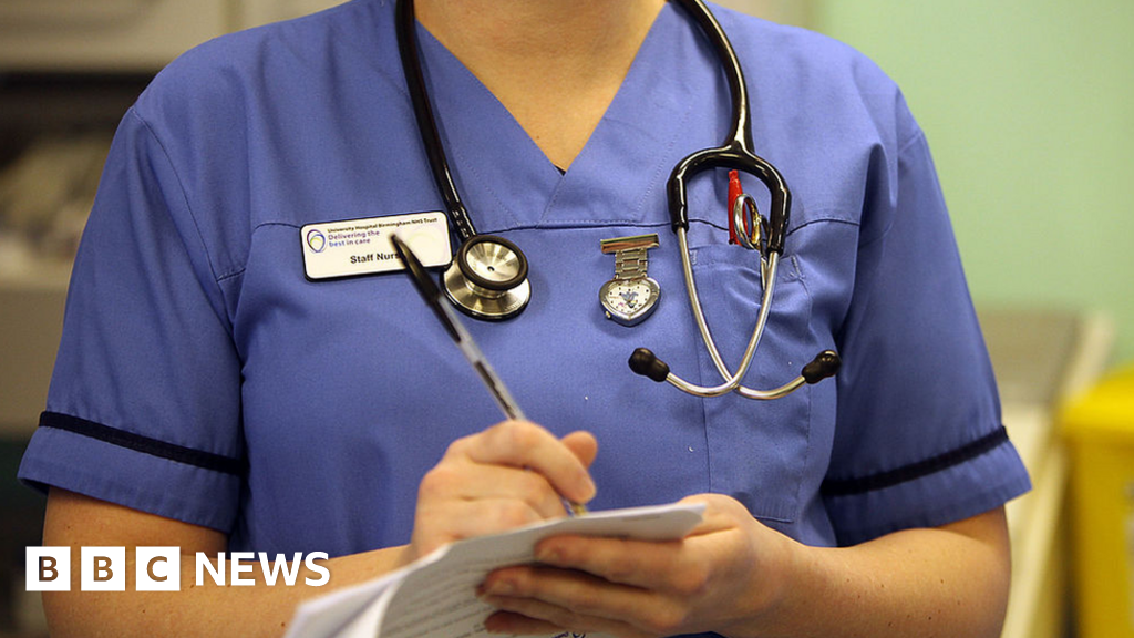 Nurses’ strike: 28-hour strike over pay under way