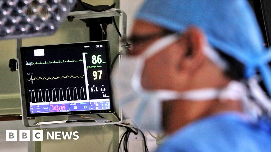 Failing NHS negligence system must change, say MPs