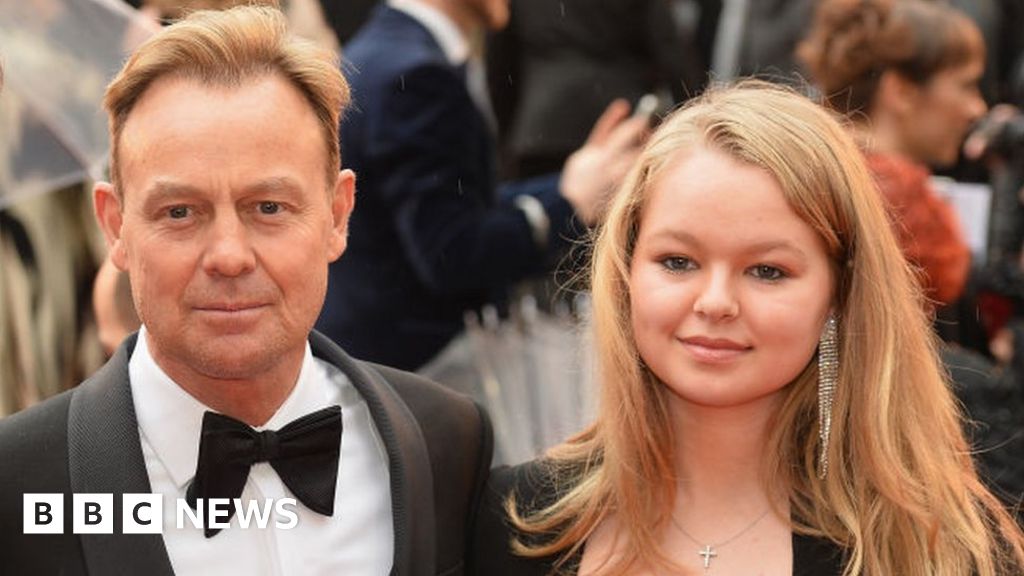 Jason Donovan S Daughter Joins Neighbours Bbc News