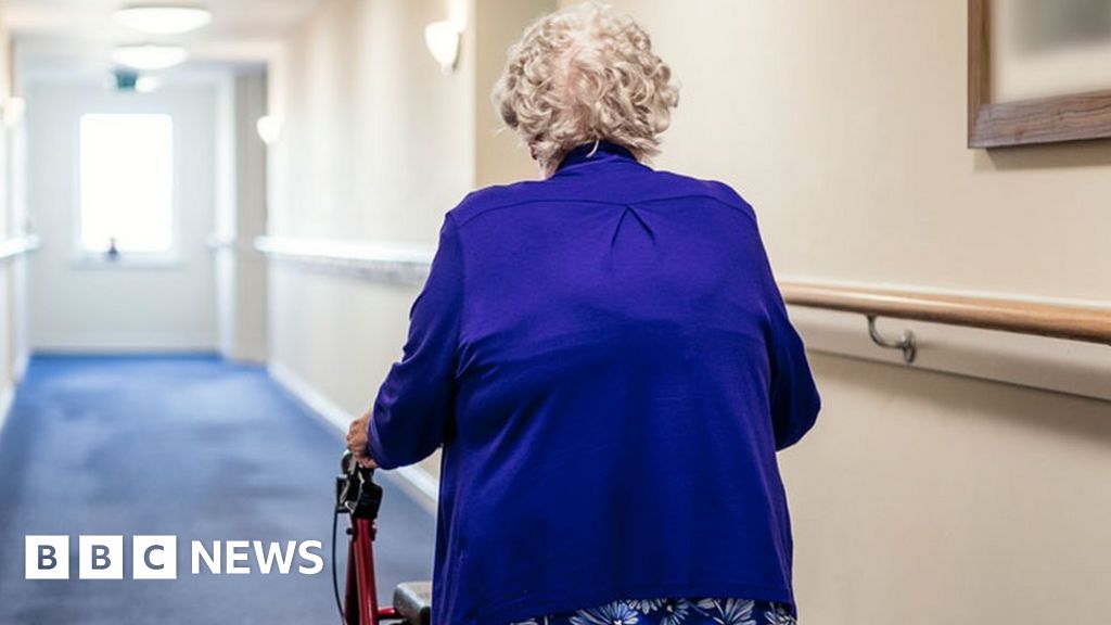 Coronavirus: Care homes should have been prioritised from the start, MPs told thumbnail
