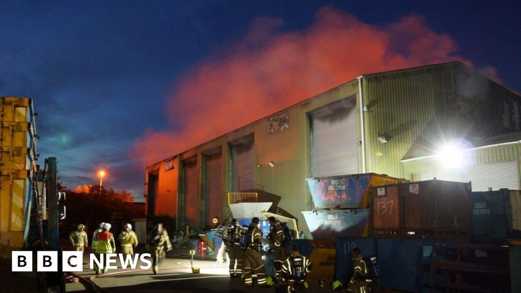 Firefighters tackle Biggleswade recycling centre blaze