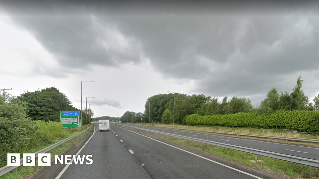 East Yorkshire A63 section closed overnight for resurfacing work