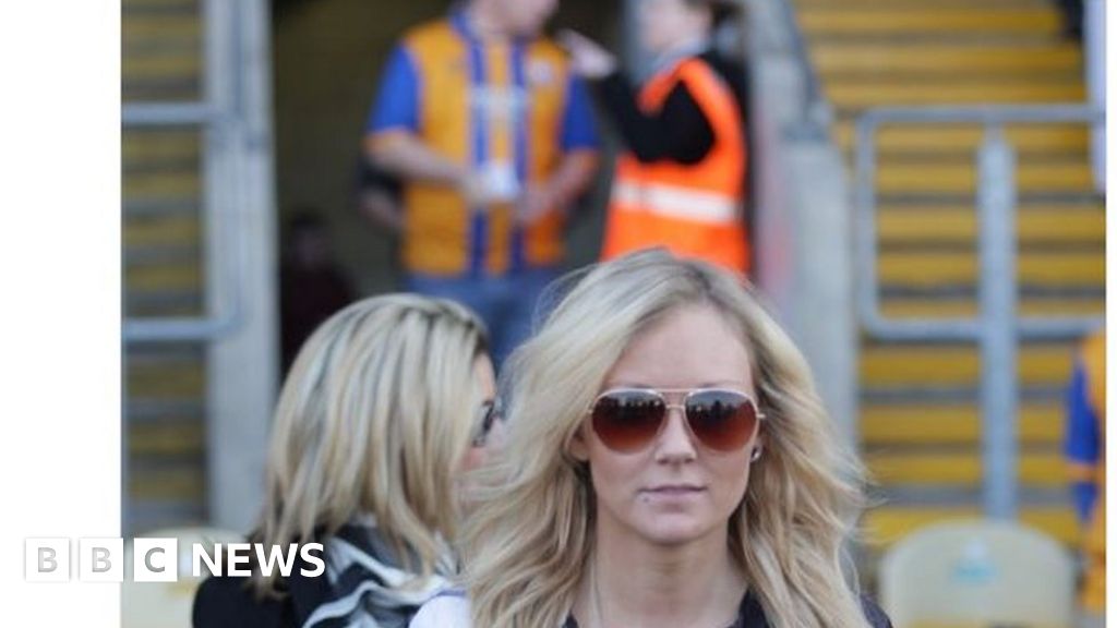 Mansfield Town Chief Exec In One Call Girl Sexism Row Bbc News