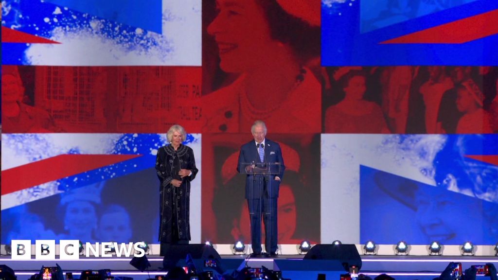 Platinum Jubilee concert: 'Mummy, you laugh and cry with us' - Prince Charles