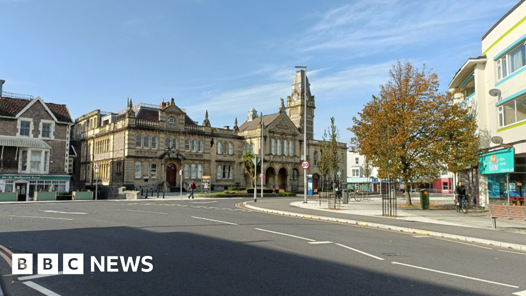 North Somerset children's services still 'requires improvement' BBC News