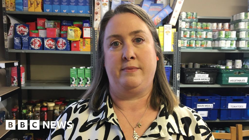 'People are working themselves into poverty' - food bank provider