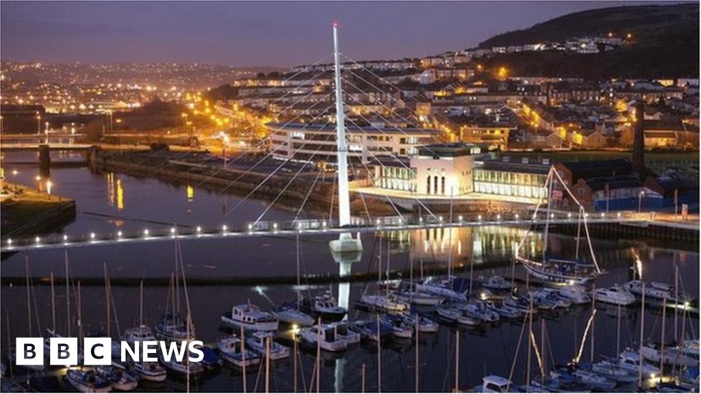 Electric restored after Swansea power cut in the SA1 area BBC News