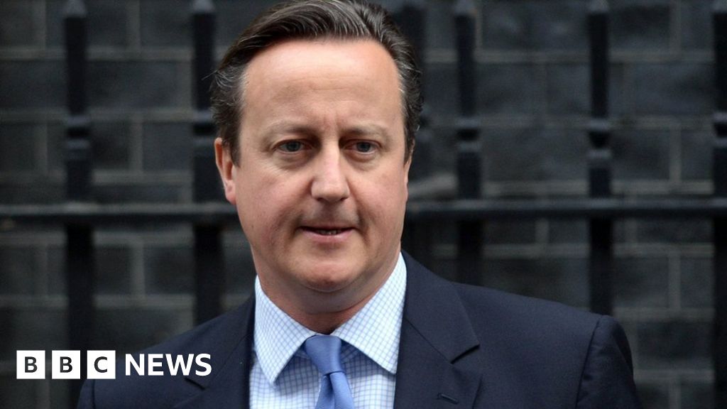 David Cameron pledges 2016 'game-changer' in new year's message - BBC News