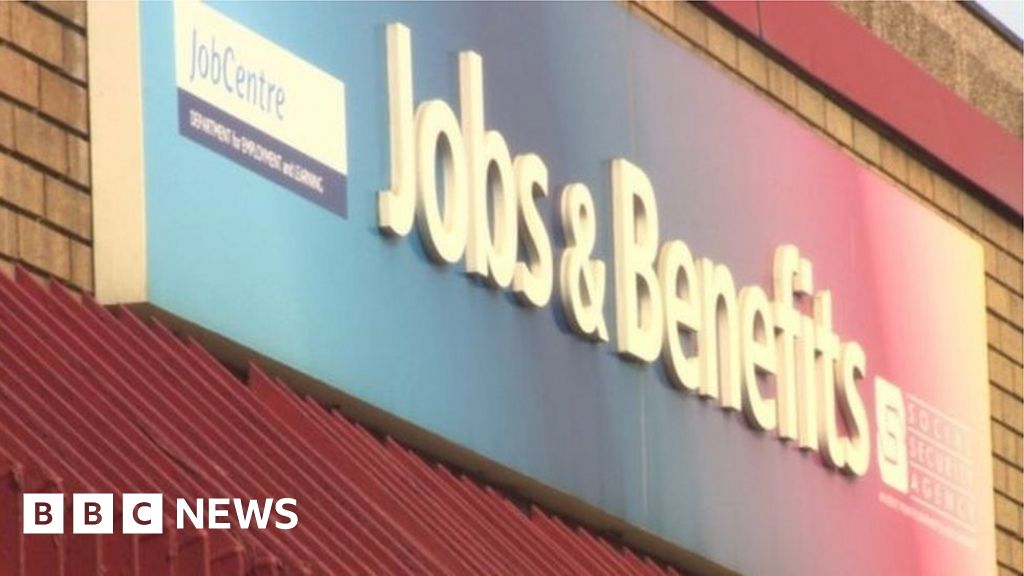 Northern Ireland jobs 'up by 8,000 on 2015 total BBC News