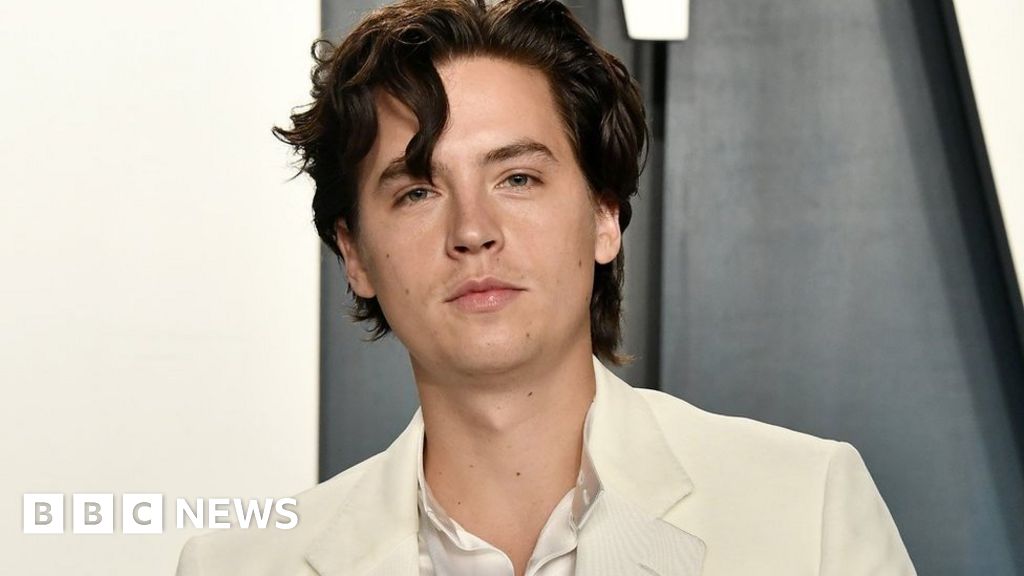 Cole Sprouse Riverdale Star Says He Was Arrested In George Floyd Protest
