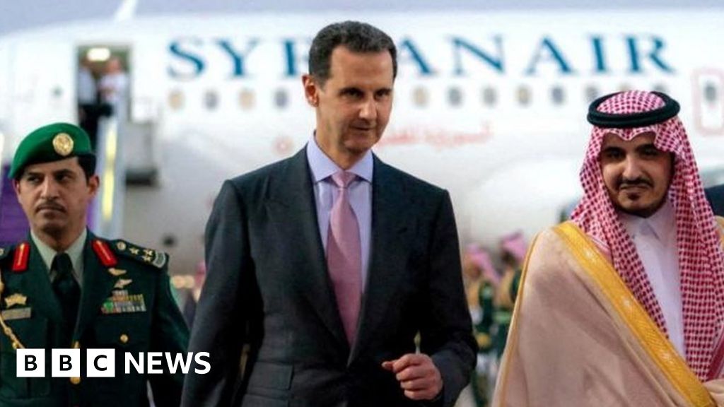 يحضر الأسد أول مؤتمر للجامعة العربية منذ بداية الحرب السورية