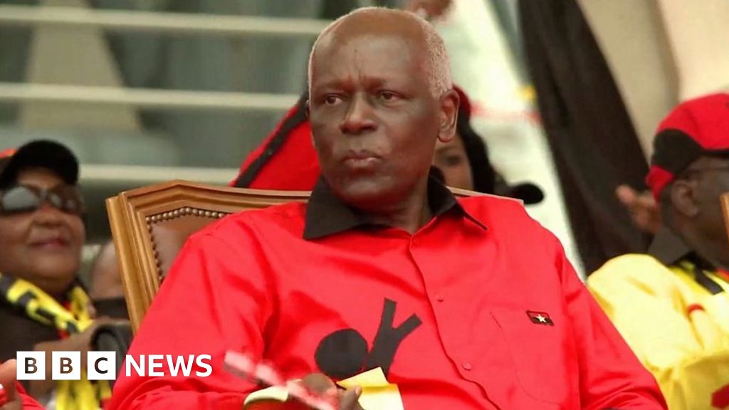 José Eduardo dos Santos: Angola's ex-president dies aged 79