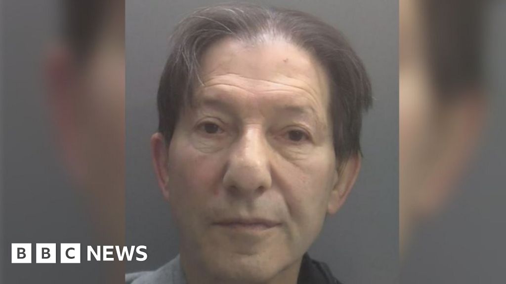 Leicester Man Jailed For 20 Years For Abducting And Raping Girl Bbc News 