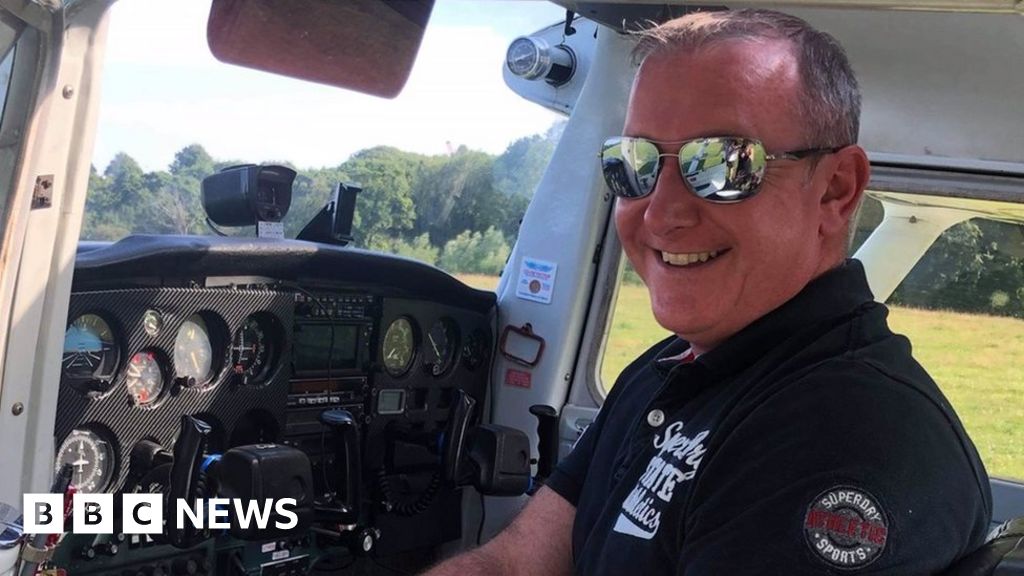 Troutbeck plane crash Report says pilot ignored runway advice BBC News