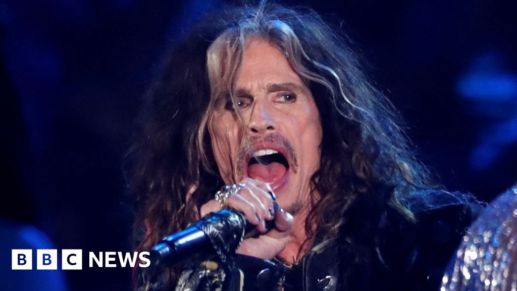 Steven Tyler, dos Aerosmith, foi novamente avô