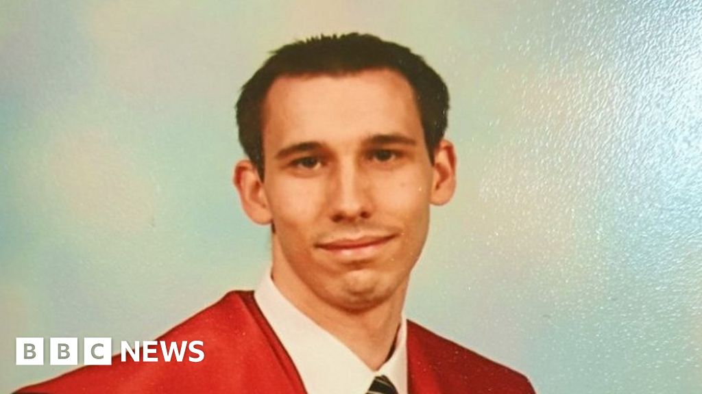 Scissor attack victim stabbed to death by stranger while on phone to his mum