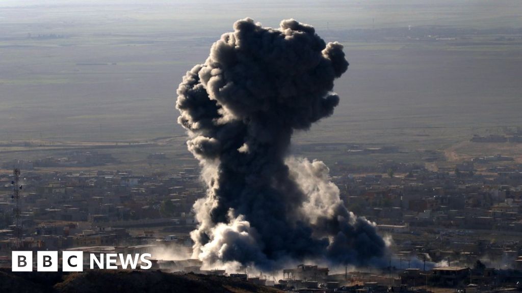 US air strike on IS in Iraq 'killed civilians' BBC News