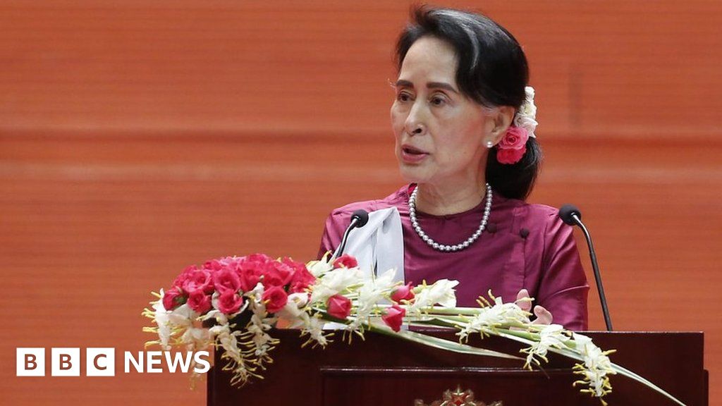 BBC reporter tries to question Aung San Suu Kyi over Rohingya crisis
