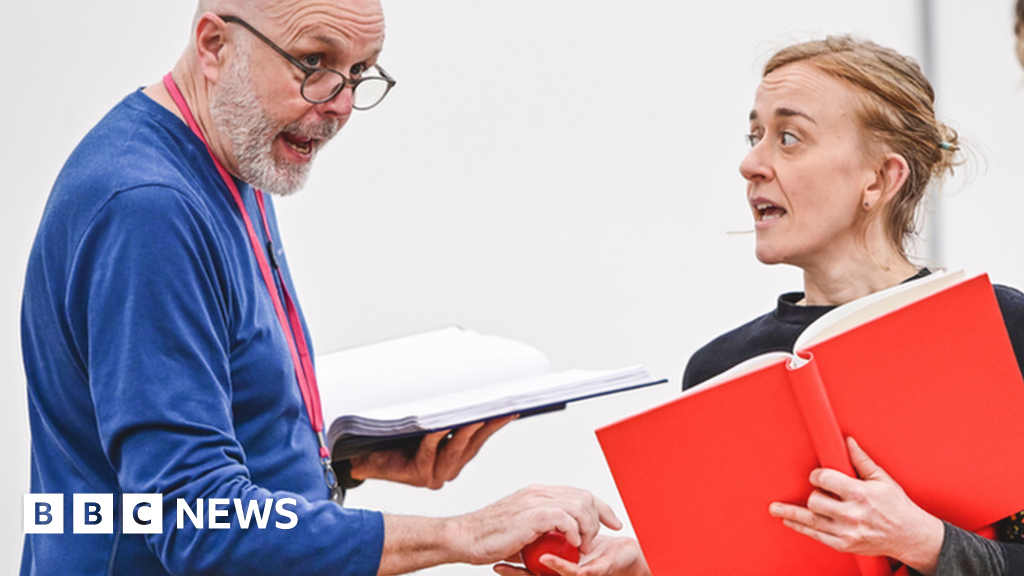 Arts: National Theatre Wales says it may shut after cuts