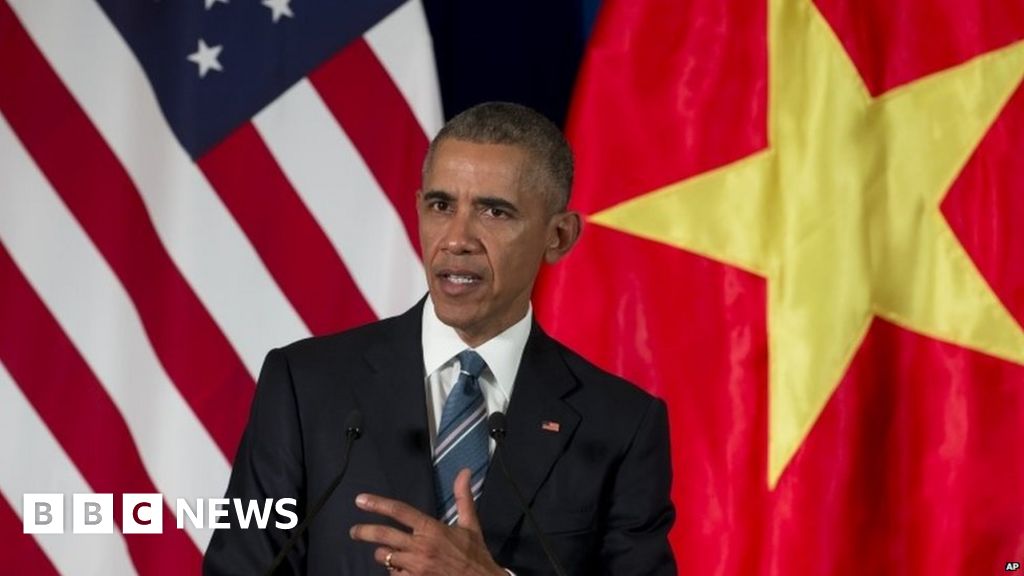 Obama lifts arms embargo on Vietnam
