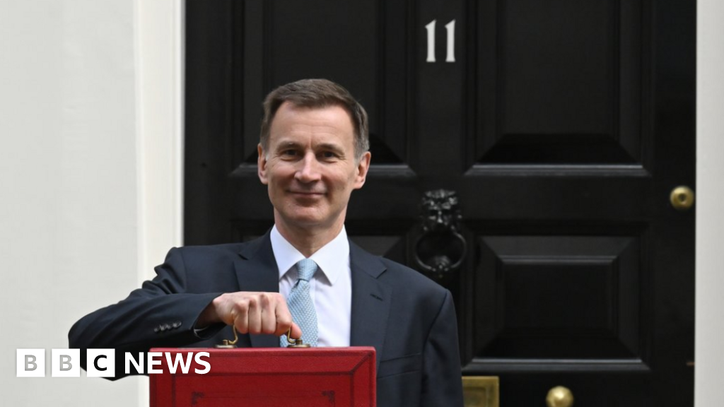 Non-dom tax breaks to go, Jeremy Hunt announces in Budget