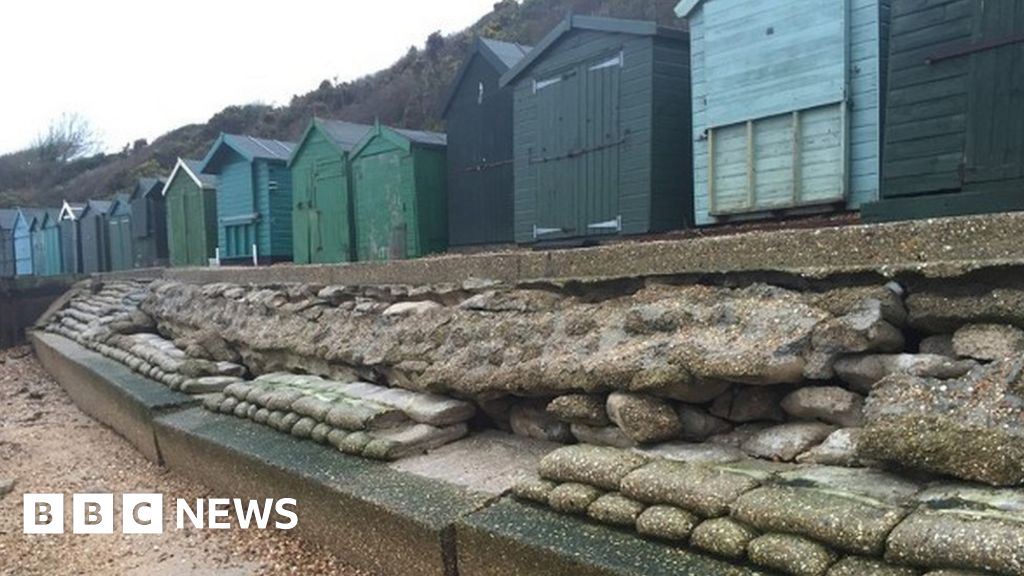 Hill Head promenade closed as sea defences damaged BBC News