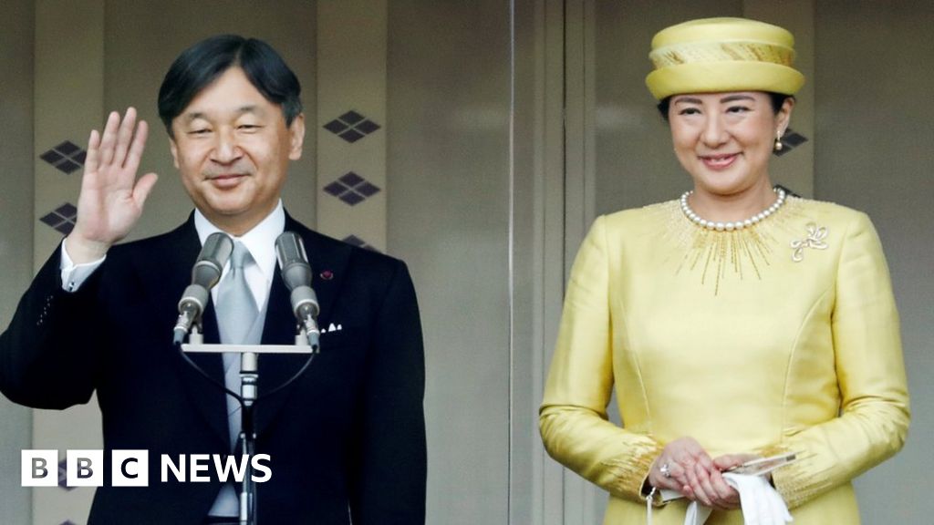 Typhoon Hagibis: Japan postpones Emperor Naruhito's enthronement parade