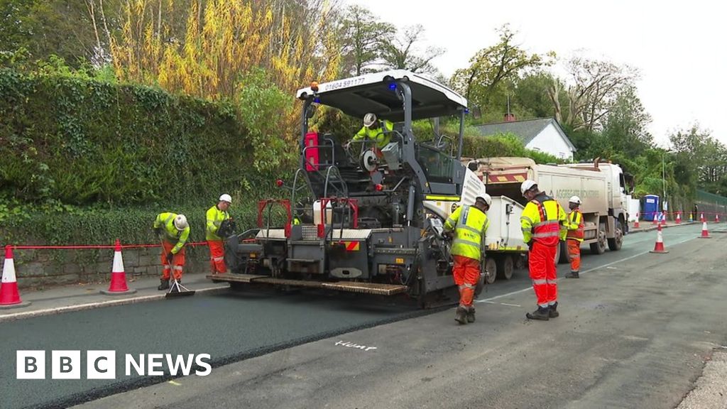 Devon County Council moves to 'climate focused' road repairs