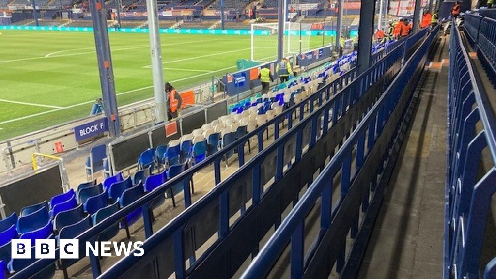 Luton Town FC to build home standing area before Manchester United game ...