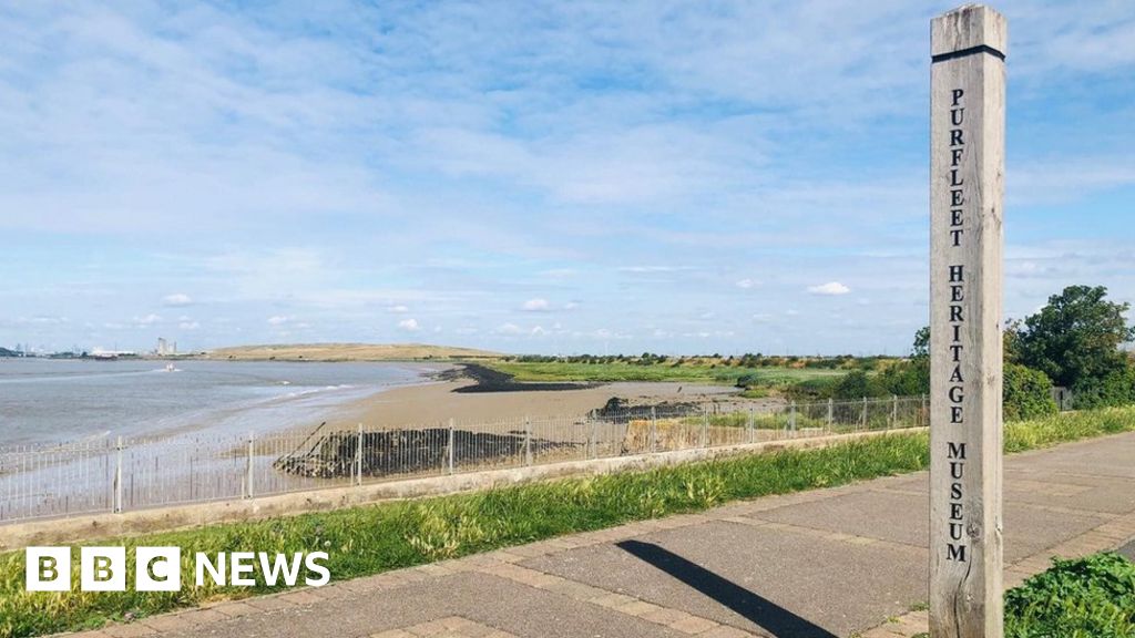 PurfleetonThames The riverside town that changed its name BBC News
