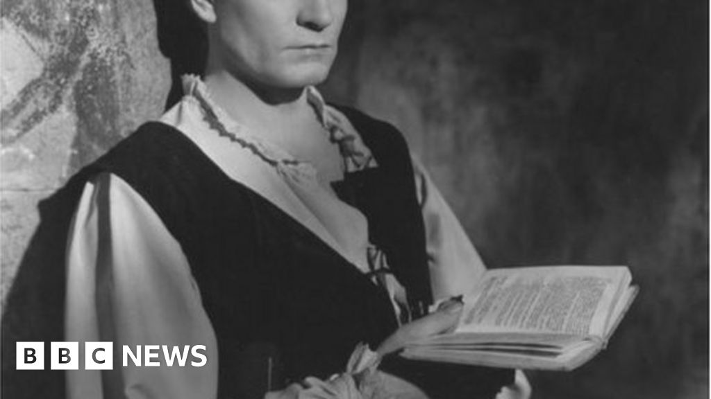 English spelling campaigners enlist the help of Hamlet