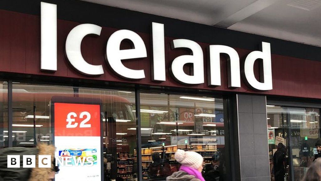 Cost of living: Iceland to offer interest-free loans to customers