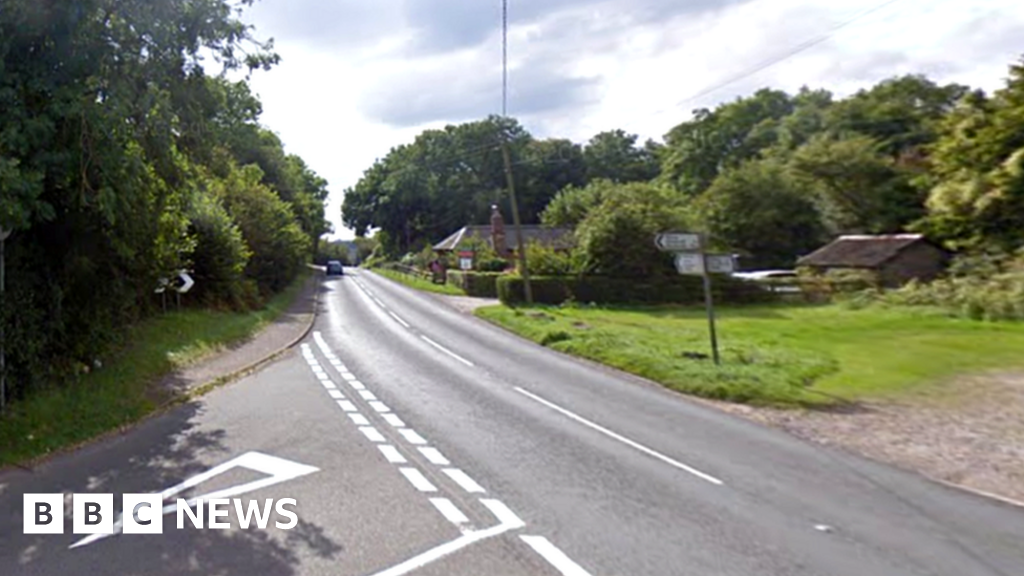 News 13 Report On Woman Killed In Crash On Christmas 2022 Forest Of Dean Crash: Woman In Her 30S Dies At The Scene - Bbc News