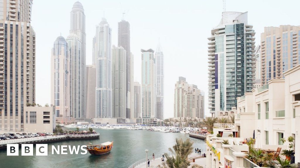 Wealthy Russians flee to Dubai to avoid sanctions