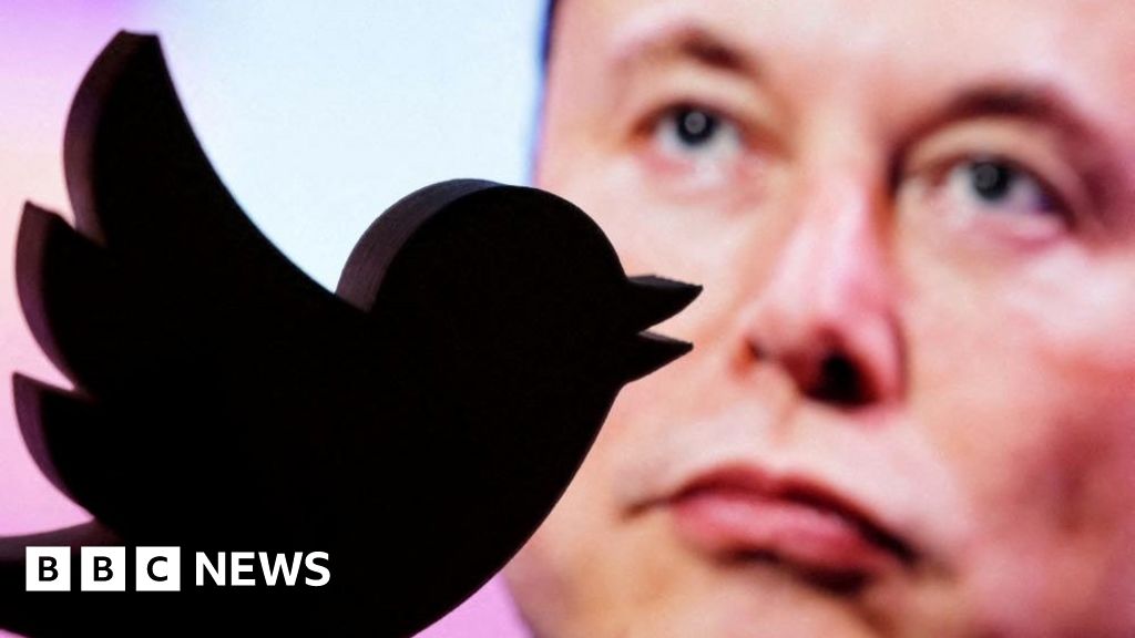 Twitter bans some journalists who cover Elon Musk