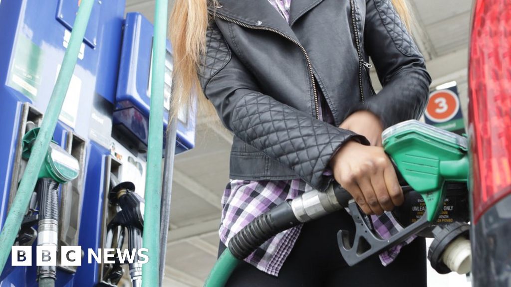 Petrol Price Rise Warning After Opec Oil Output Cut