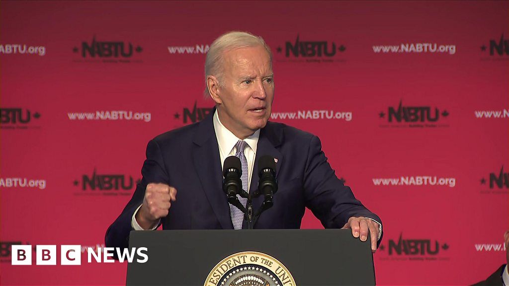 Crowd chants 'four more years' during Biden speech