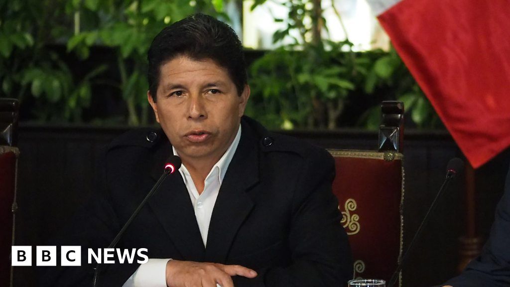 Peru's ousted leader: The dramatic day in three moments
