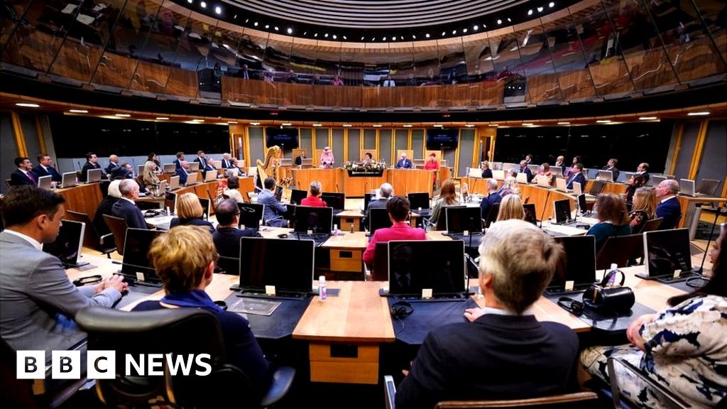 Wales Politics: Plans To Increase Senedd To 96 Members Move Closer ...