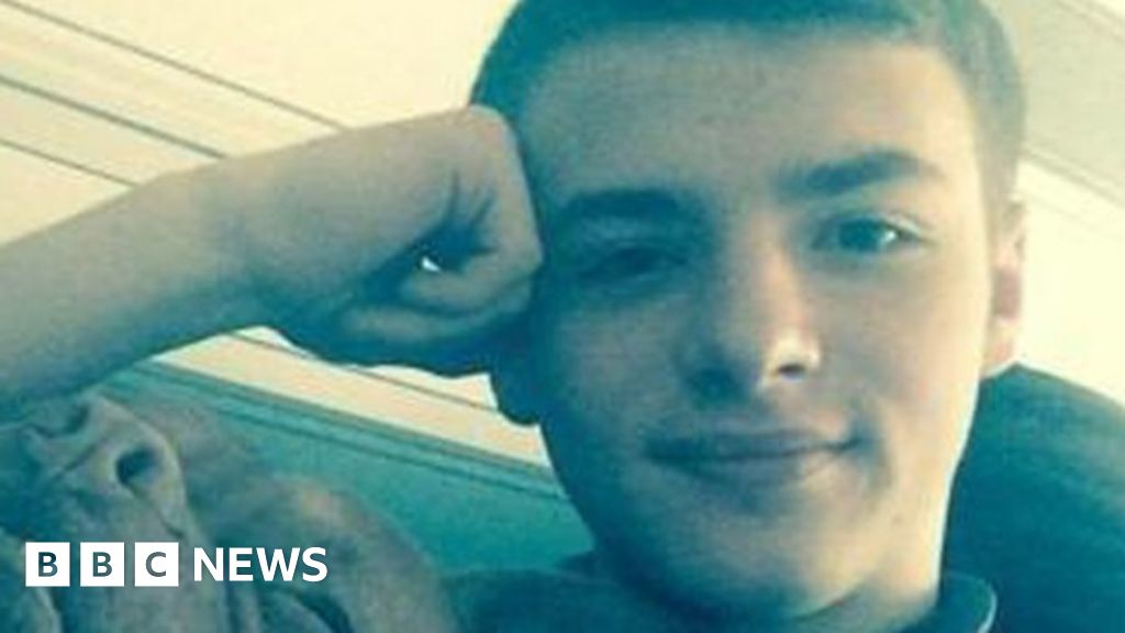 Missing Teenager Ellis Crombie Found Safe And Well Bbc News