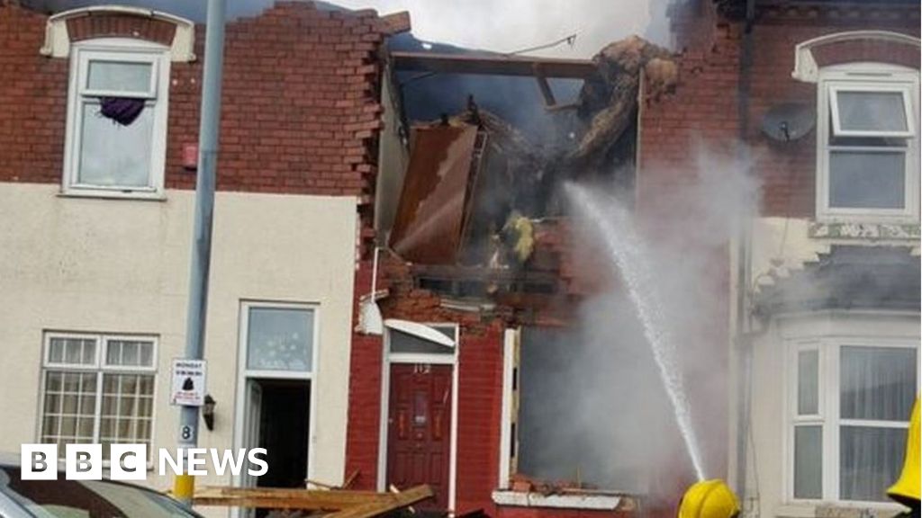 'Gas explosion' blows roof off Birmingham house BBC News