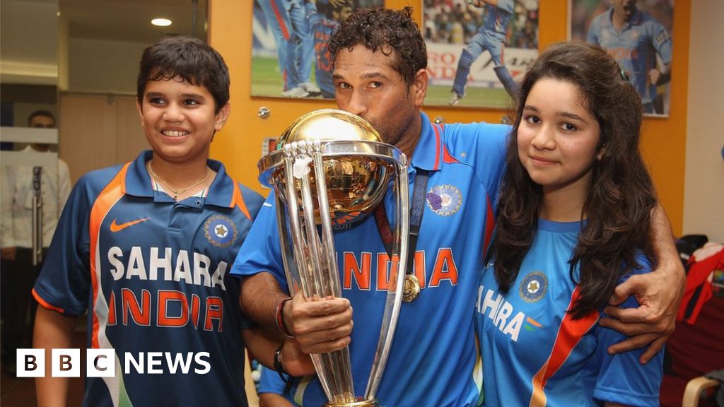 India Man Held For Harassing Cricketer Sachin Tendulkar S Daughter Bbc News