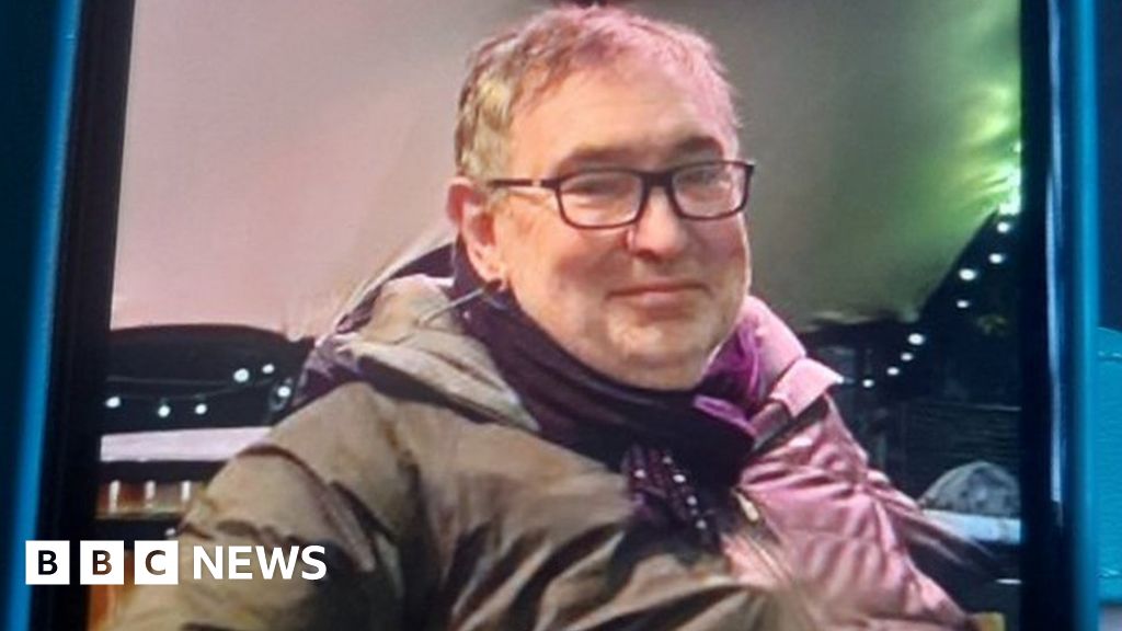 Aled Davies: Body found in search for ex-BBC editor