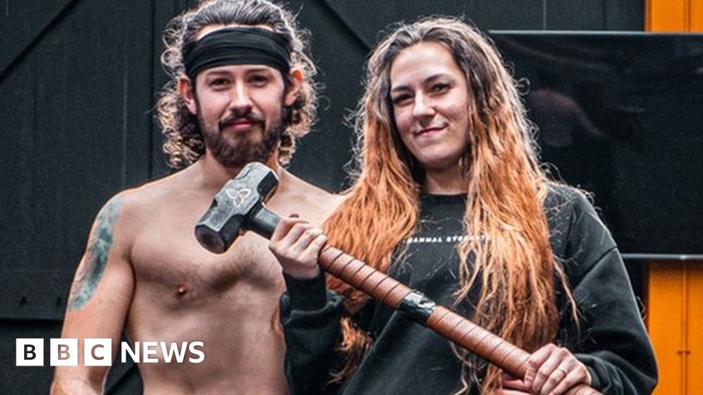 Athlete’s sledgehammer record bid inspired by partner’s fits