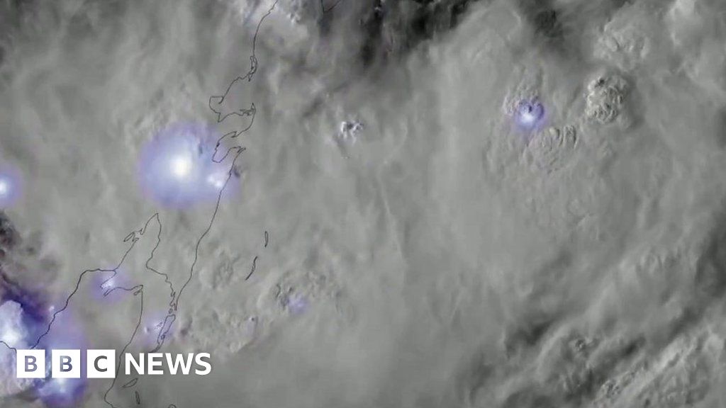 Satellite images show lightning strikes surrounding Idalia