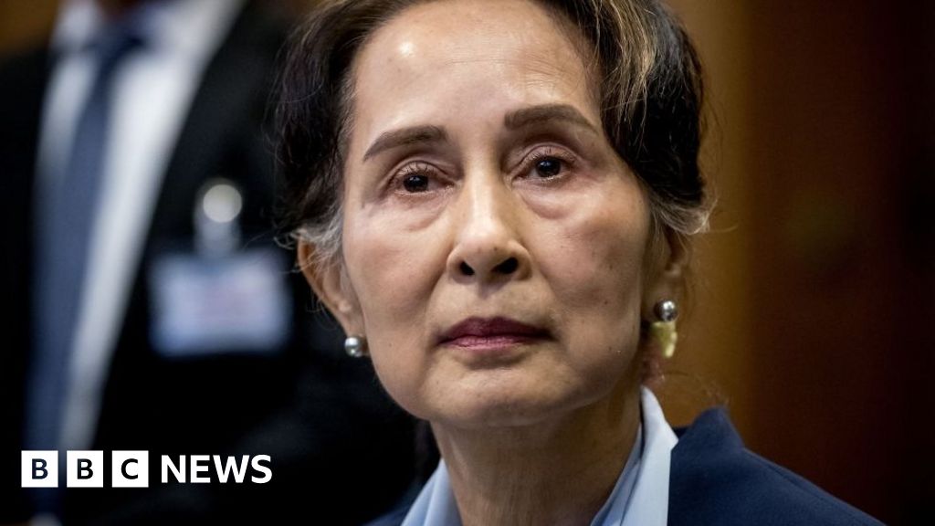 Myanmar: Aung San Suu Kyi appears in court for first time since military coup