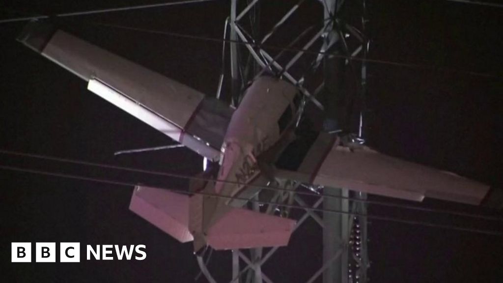 Plane crashes into Maryland high-voltage power lines