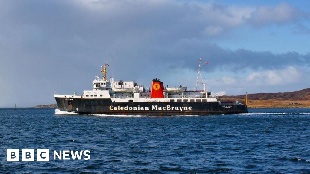 CalMac's Isle of Arran ferry cancelled after gas leak