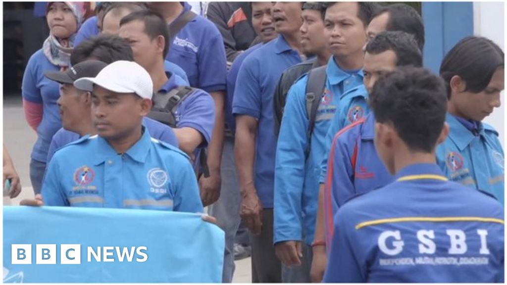 Indonesian Workers' Strike Continues - BBC News